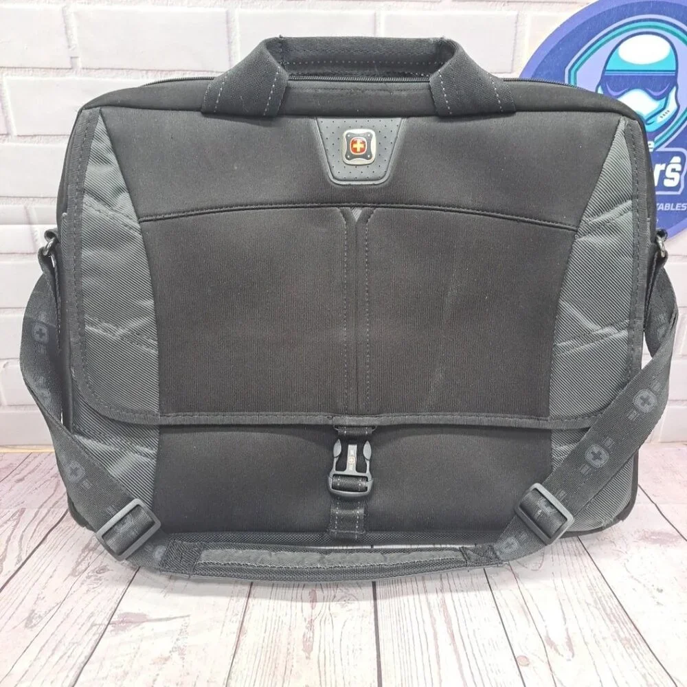 Wenger‎ Swiss Army Laptop Bag Briefcase Black Shoulder Strap Storage Pockets
